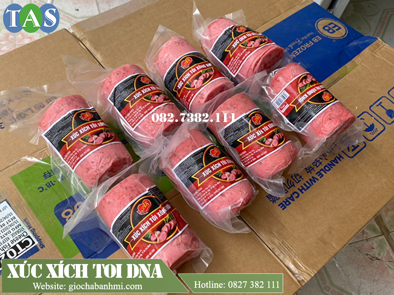 Xúc Xích Tỏi Đông Nam Á Khối 0.5Kg