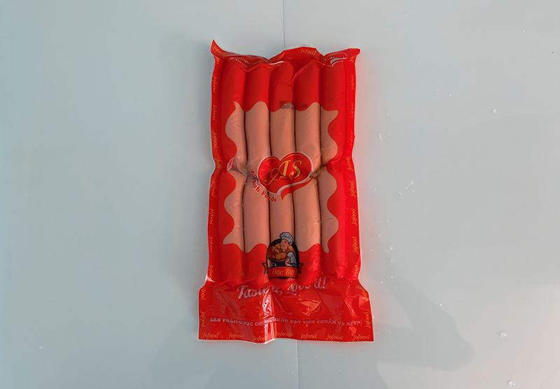 xúc xích bao bì đỏ nhãn hiệu An Sinh